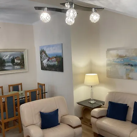 Apartamento Moniz T3 Com Vista Mar *