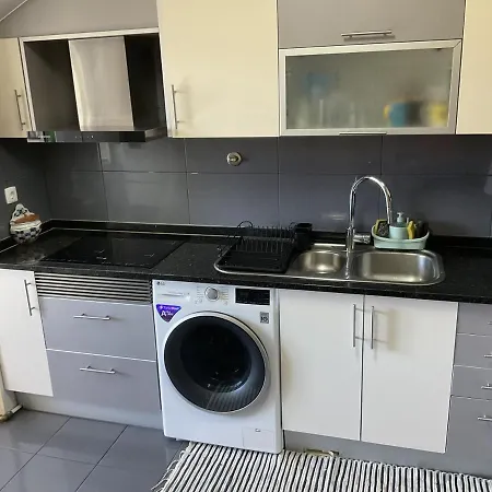 Apartamento Moniz T3 Com Vista Mar Canico (Madeira)