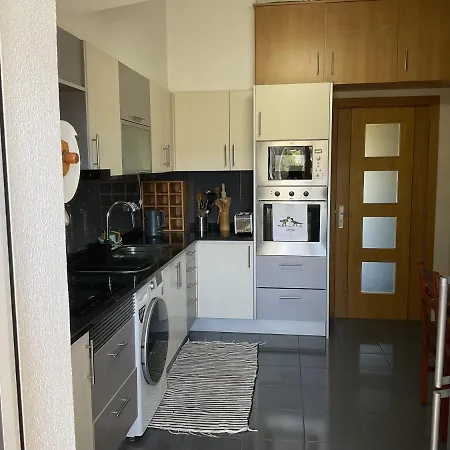 Apartment Apartamento Moniz T3 Com Vista Mar *